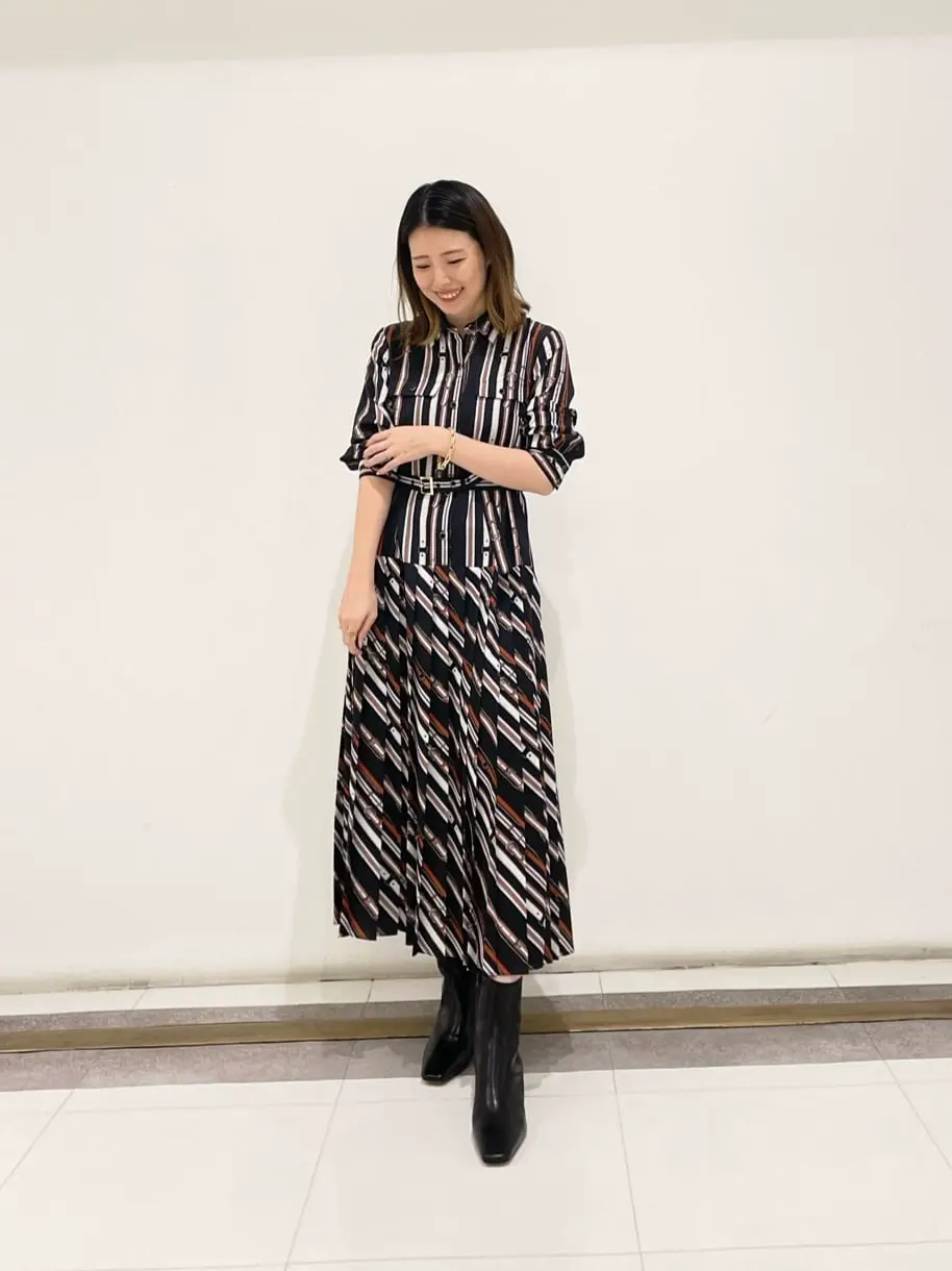 GRACE CONTINENTAL minami コーディネート画像