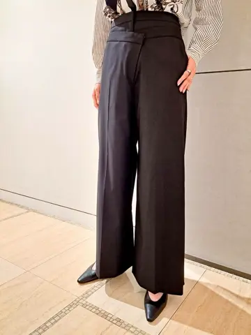 GRACE CONTINENTAL 今野　志保 コーディネート画像