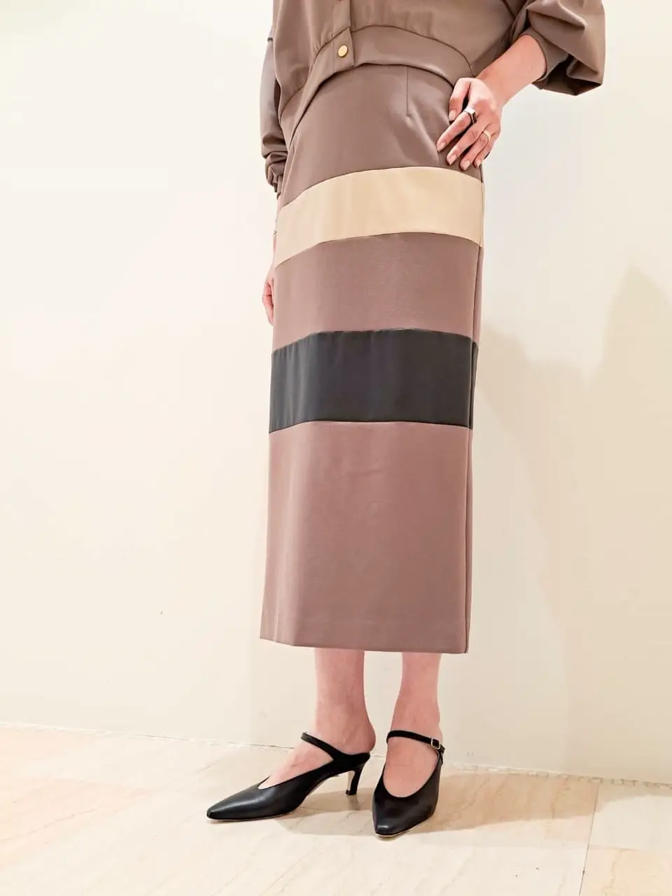 GRACE CONTINENTAL 今野　志保 コーディネート画像