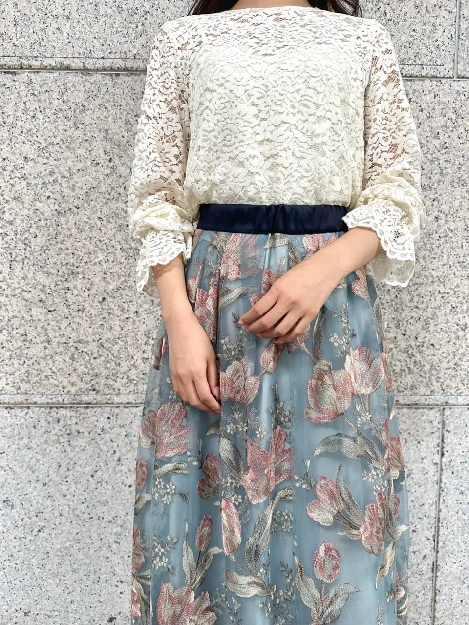 GRACE CONTINENTAL MORITA AI コーディネート画像