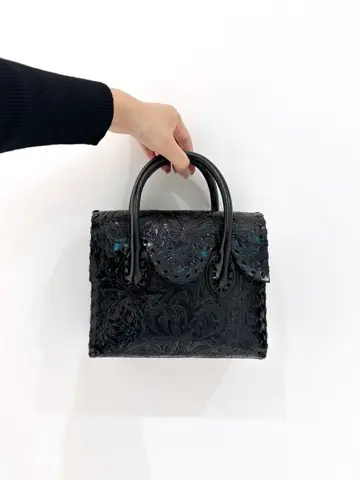 GRACE CONTINENTAL MORITA AI コーディネート画像