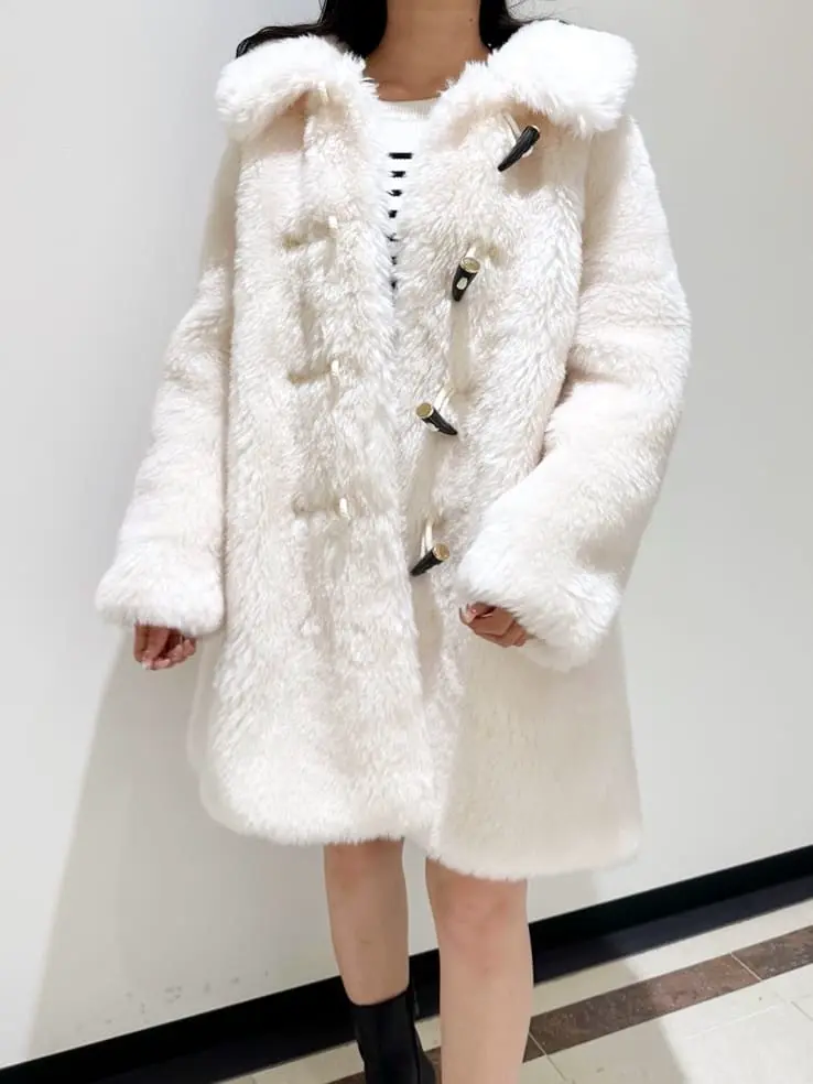 GRACE CONTINENTAL MORITA AI コーディネート画像