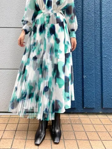 GRACE CONTINENTAL yoshi コーディネート画像