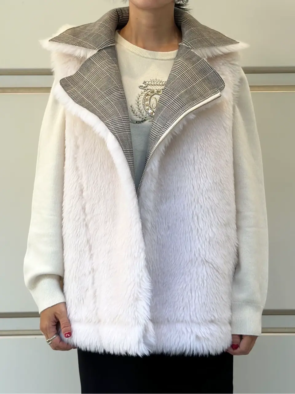 GRACE CONTINENTAL 尾田亜沙美 コーディネート画像