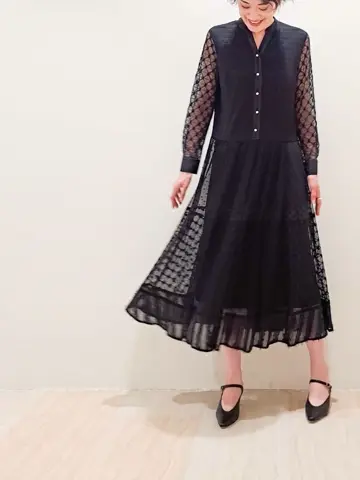 GRACE CONTINENTAL 今野　志保 コーディネート画像