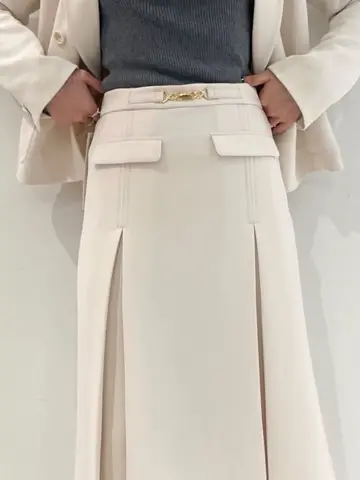 GRACE CONTINENTAL Yuuki NOZAWA コーディネート画像