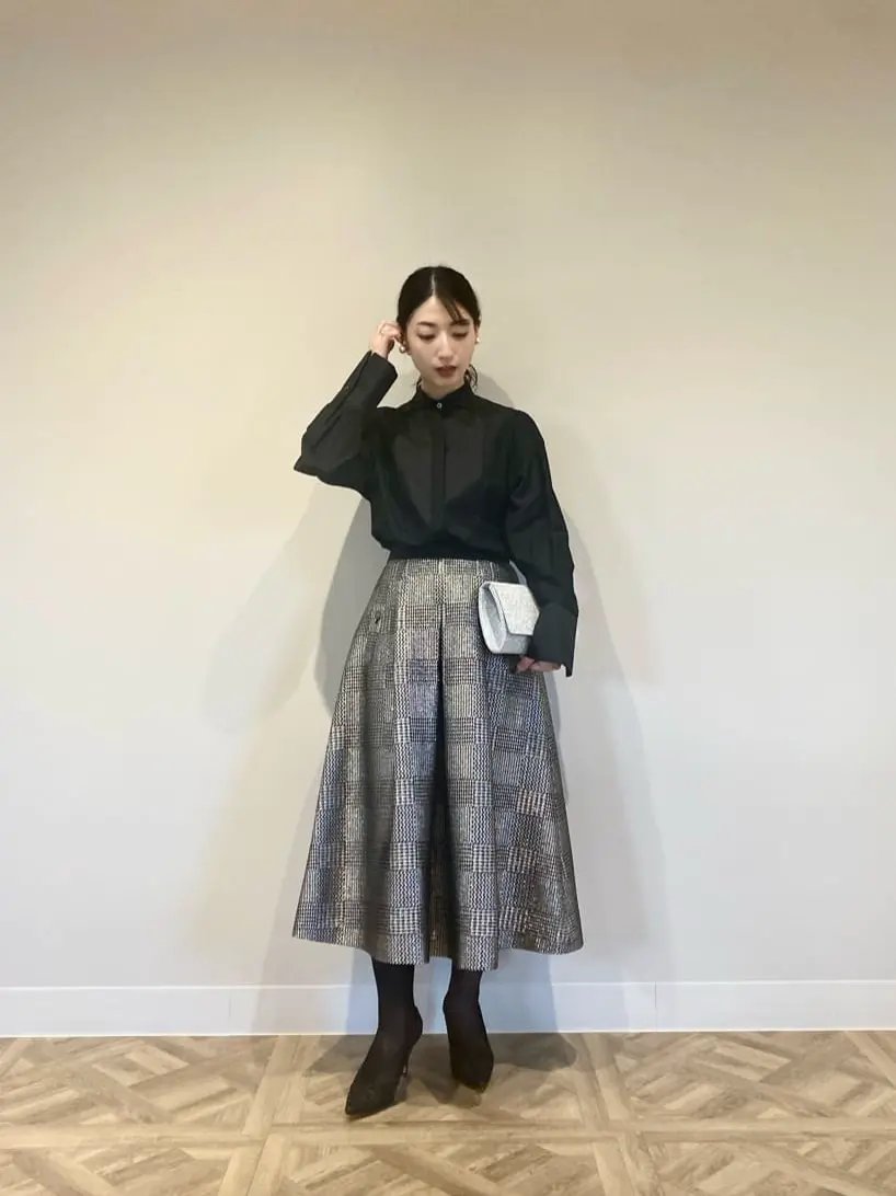  青木育日 コーディネート画像