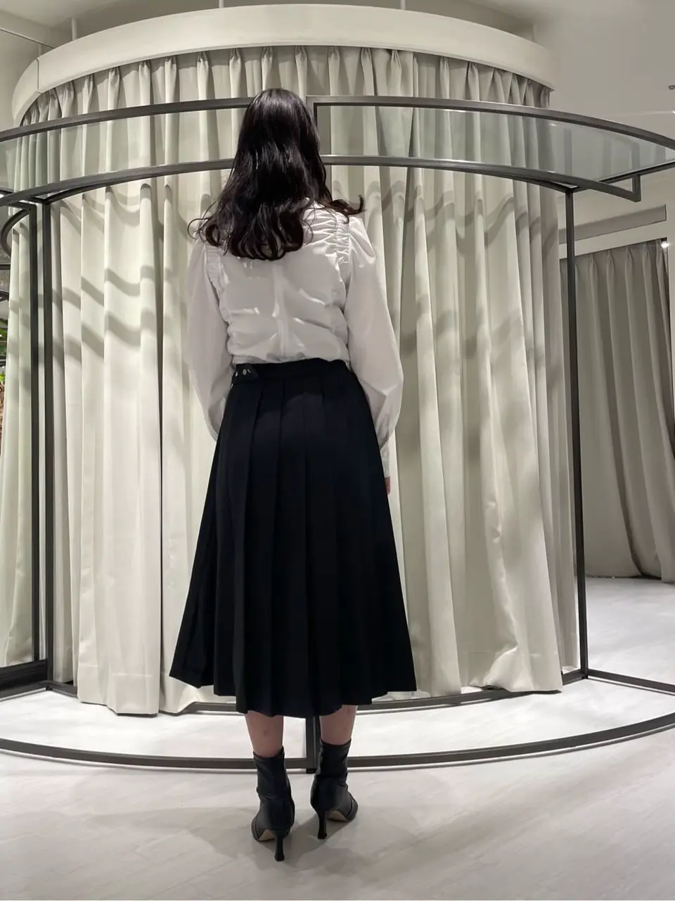 GRACE CONTINENTAL kobayashi コーディネート画像