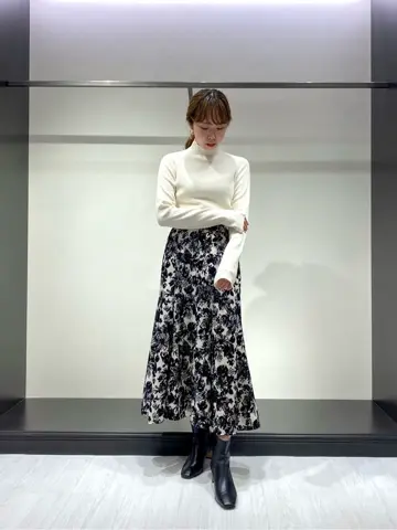 GRACE CONTINENTAL Abe コーディネート画像