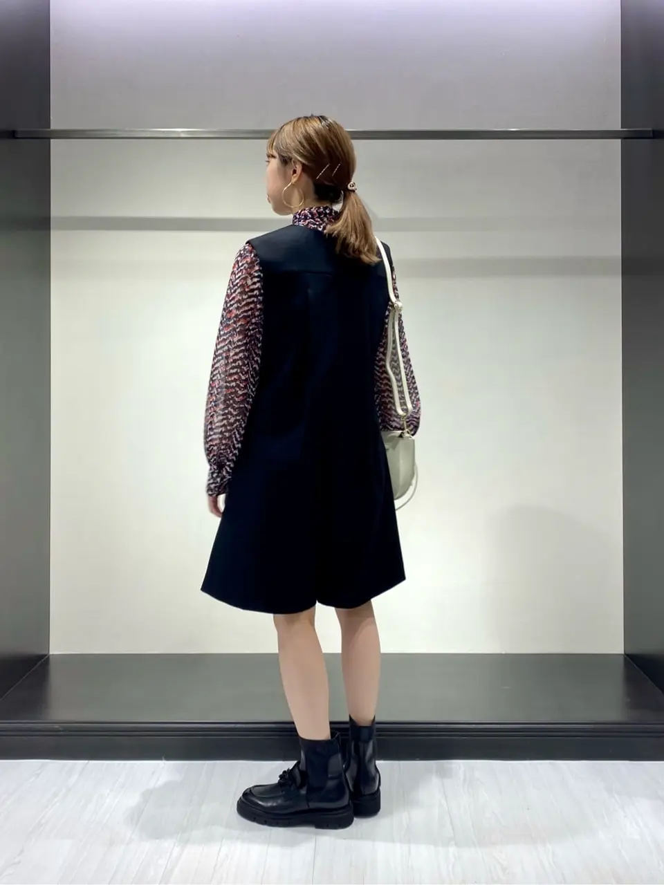 GRACE CONTINENTAL Abe コーディネート画像