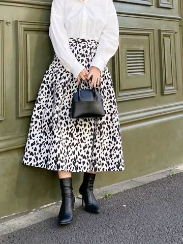 GRACE CONTINENTAL 古川温子 コーディネート画像