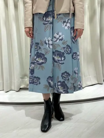 GRACE CONTINENTAL Abe コーディネート画像