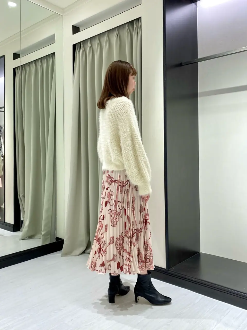 GRACE CONTINENTAL Abe コーディネート画像