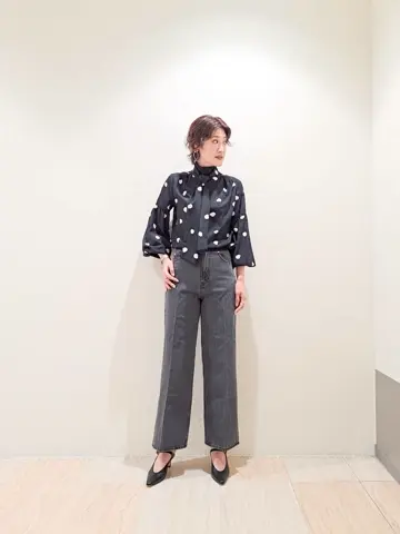 GRACE CONTINENTAL 今野　志保 コーディネート画像