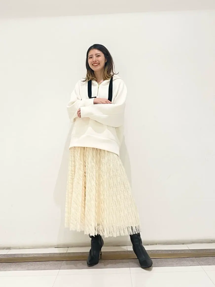 GRACE CONTINENTAL minami コーディネート画像