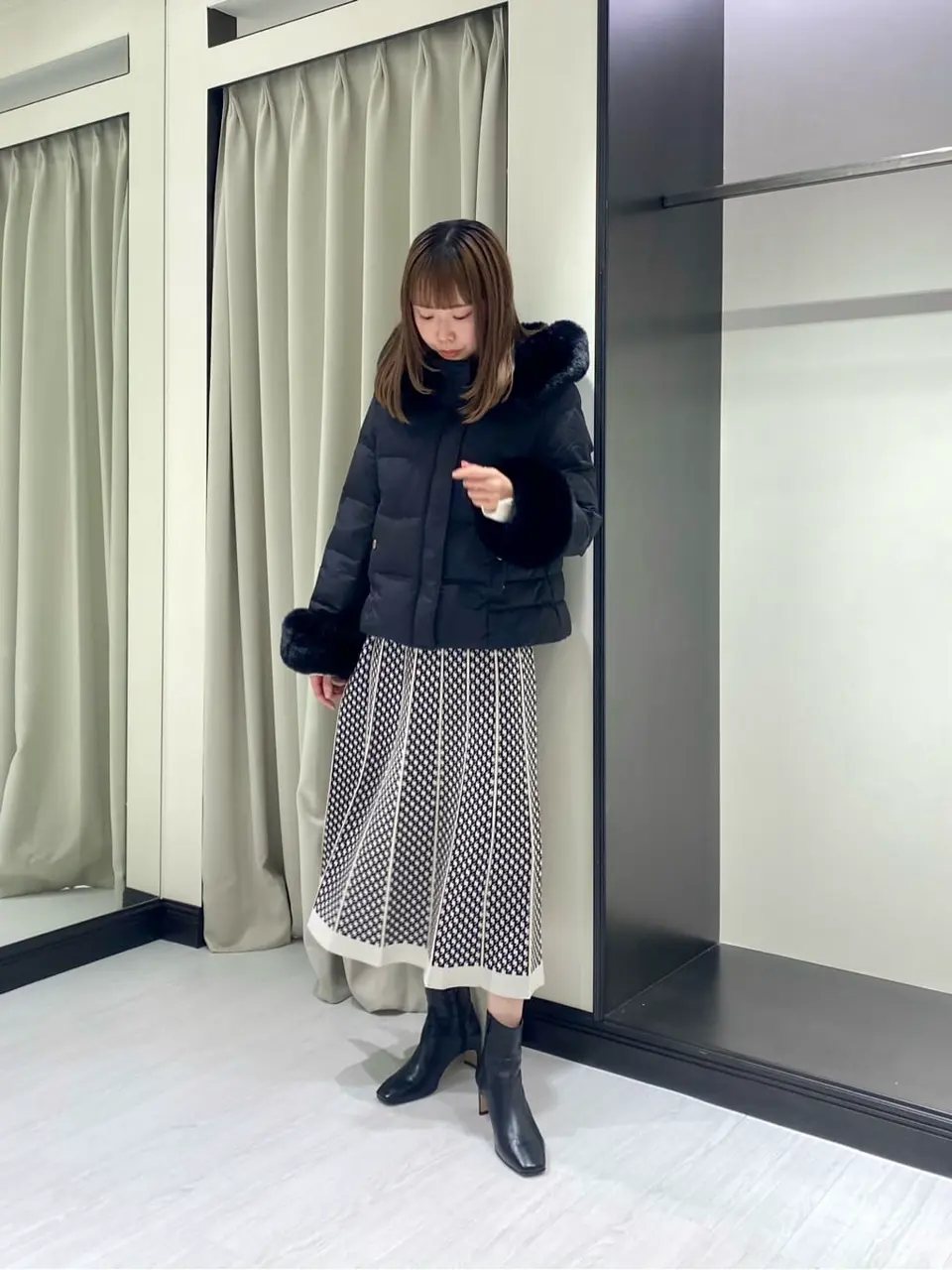 GRACE CONTINENTAL Abe コーディネート画像