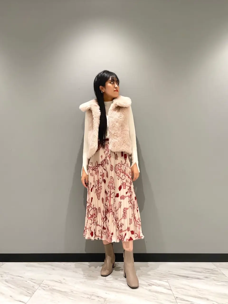 GRACE CONTINENTAL yoshi コーディネート画像