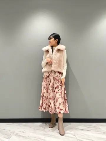 GRACE CONTINENTAL yoshi コーディネート画像