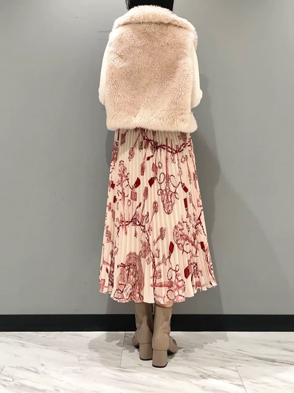 GRACE CONTINENTAL yoshi コーディネート画像