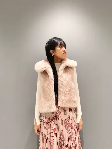 GRACE CONTINENTAL yoshi コーディネート画像