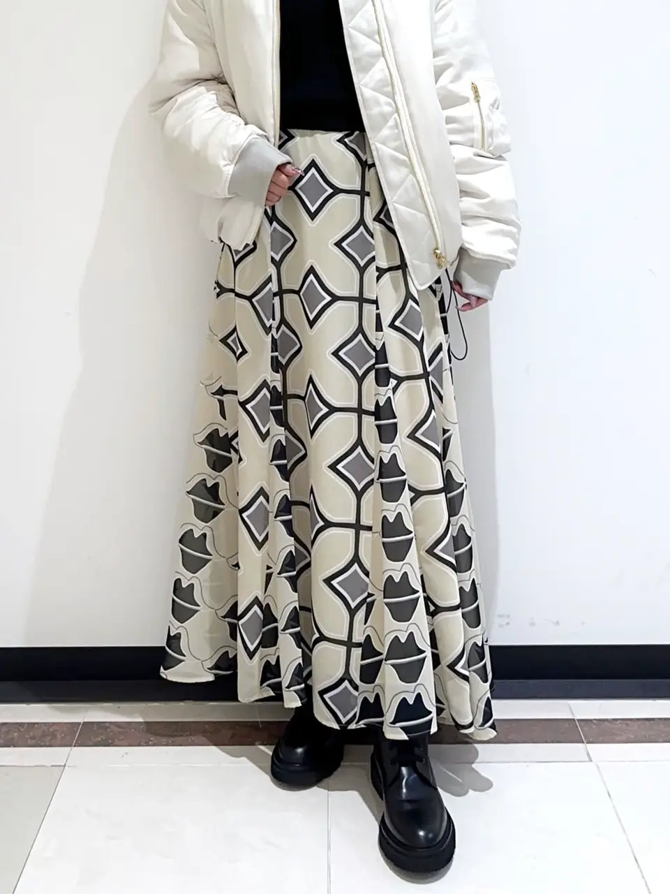 GRACE CONTINENTAL MORITA AI コーディネート画像