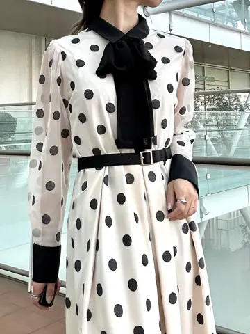 GRACE CONTINENTAL FUKUSHIMA YURIE コーディネート画像