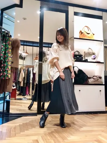 GRACE CONTINENTAL yukimi yonee コーディネート画像