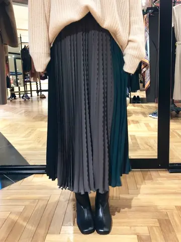 GRACE CONTINENTAL yukimi yonee コーディネート画像