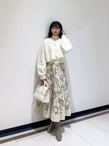 GRACE CONTINENTAL MORITA AI コーディネート画像