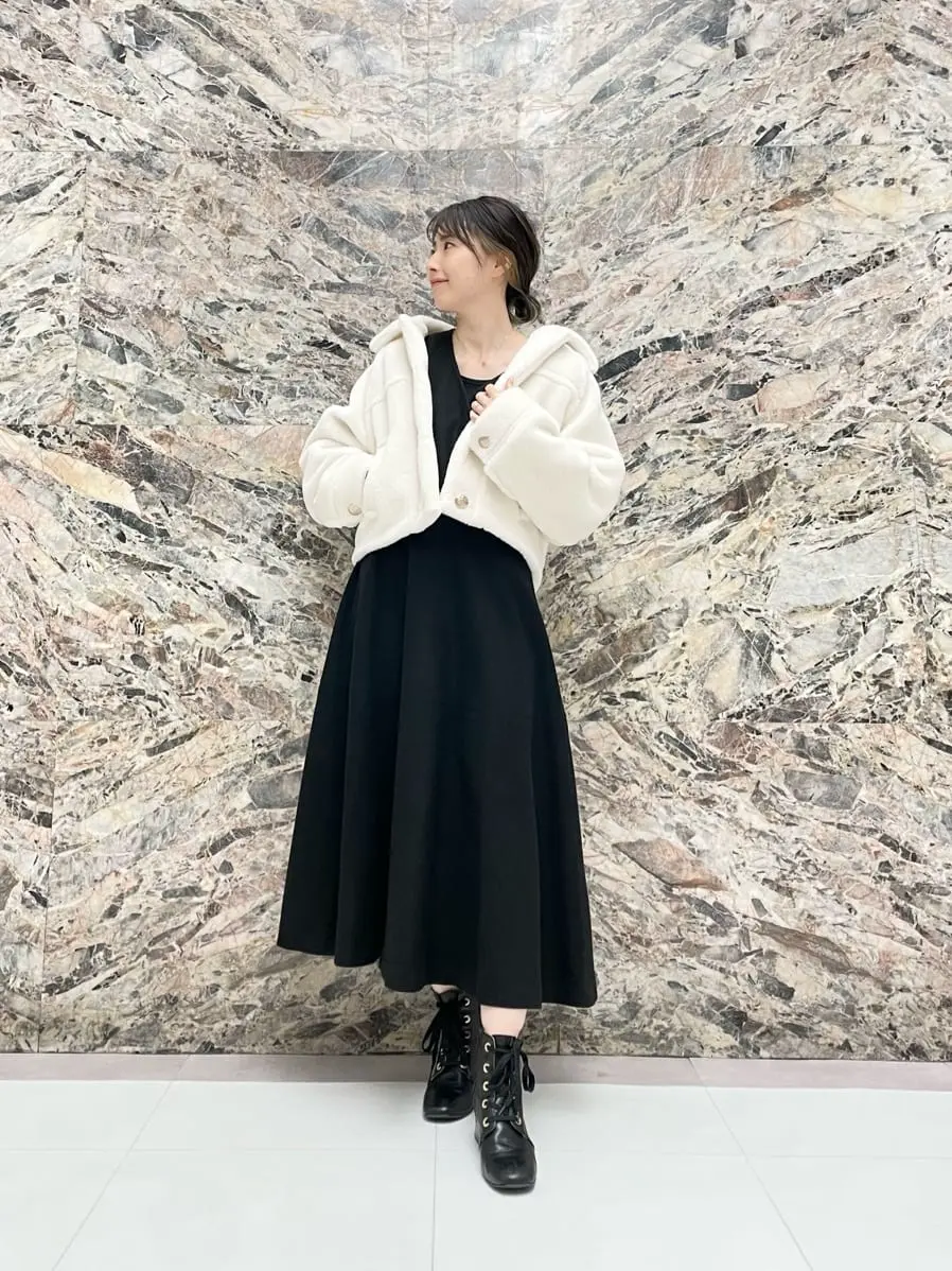 GRACE CONTINENTAL minami コーディネート画像