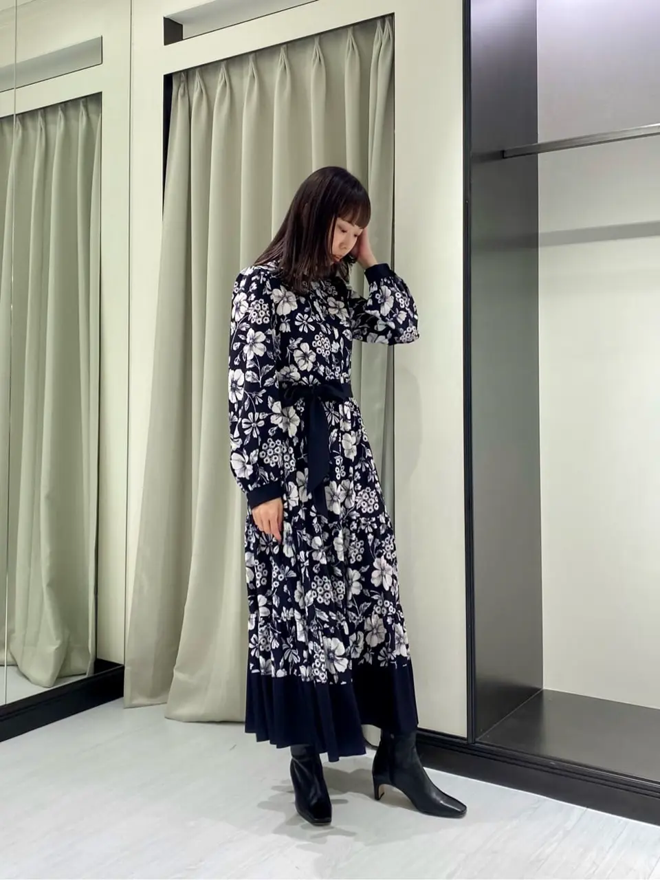 GRACE CONTINENTAL Abe コーディネート画像