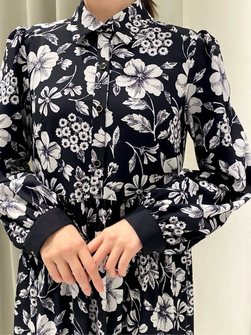 GRACE CONTINENTAL Abe コーディネート画像