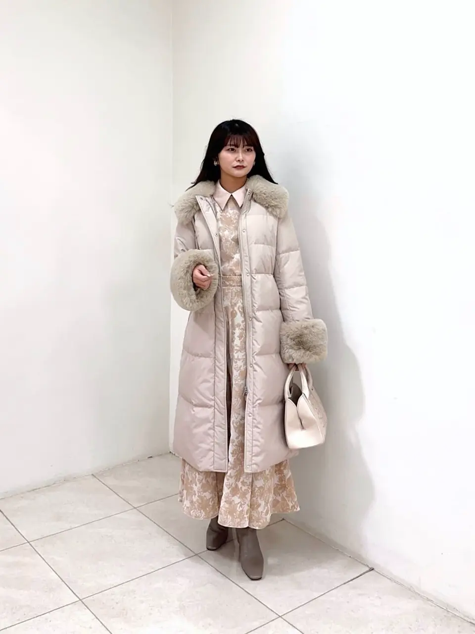 GRACE CONTINENTAL MORITA AI コーディネート画像