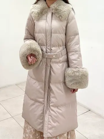 GRACE CONTINENTAL MORITA AI コーディネート画像