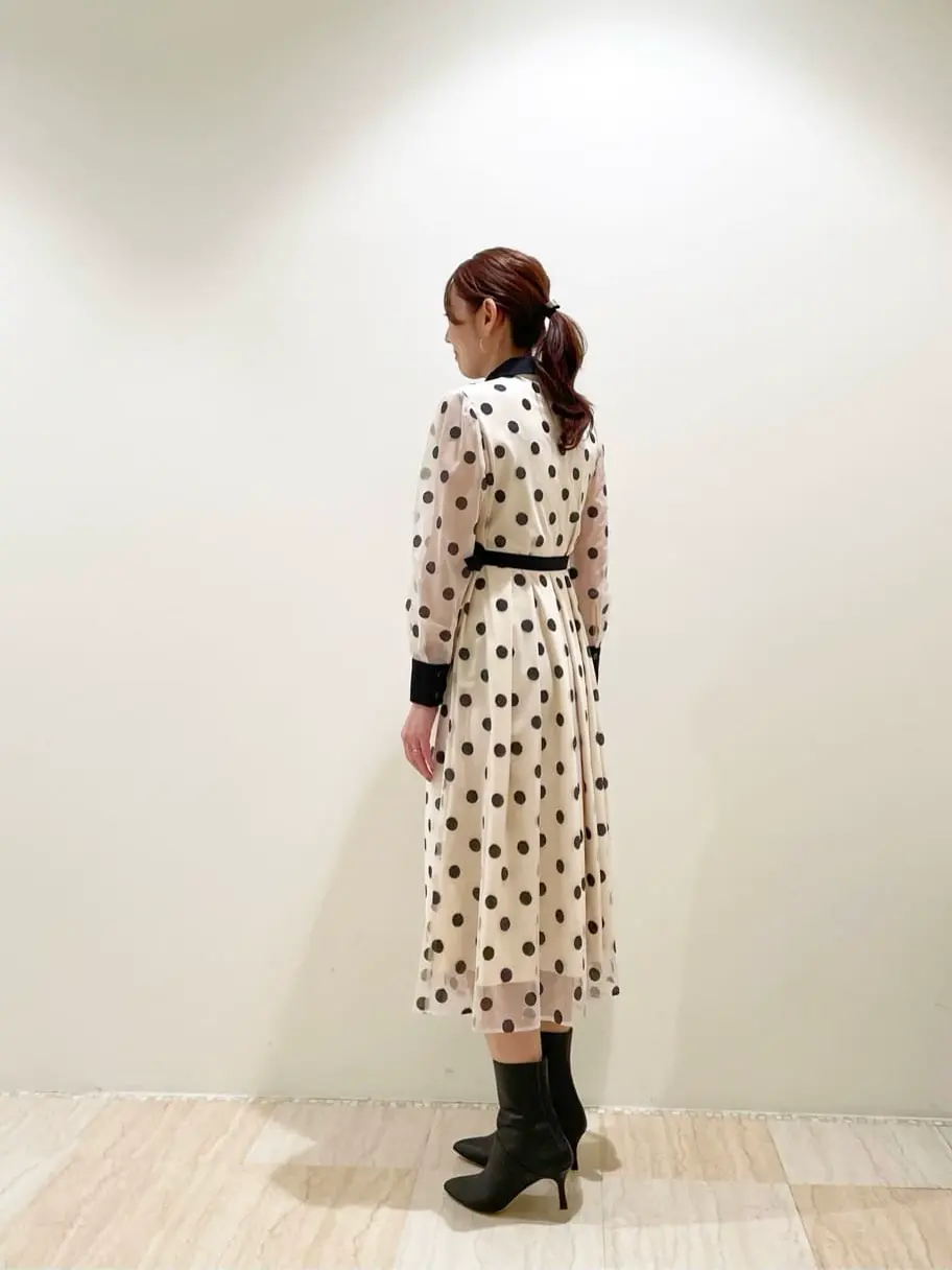 GRACE CONTINENTAL 赤間　 コーディネート画像