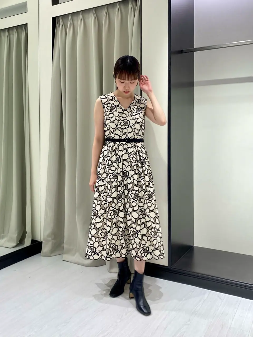 GRACE CONTINENTAL Abe コーディネート画像