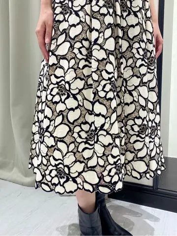 GRACE CONTINENTAL Abe コーディネート画像