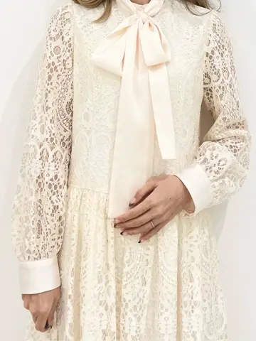 GRACE CONTINENTAL minami コーディネート画像