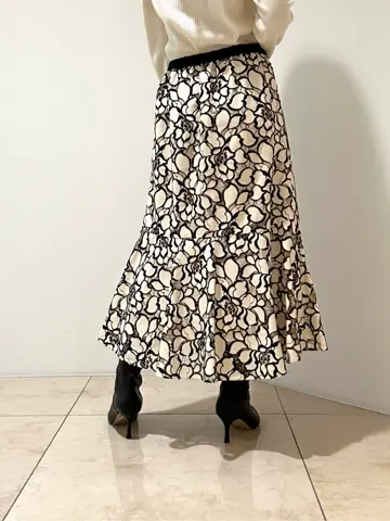 GRACE CONTINENTAL FUKUSHIMA YURIE コーディネート画像