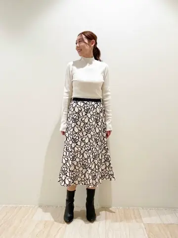 GRACE CONTINENTAL 赤間　 コーディネート画像