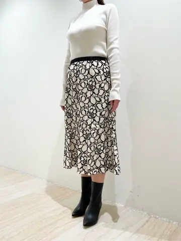 GRACE CONTINENTAL 赤間　 コーディネート画像