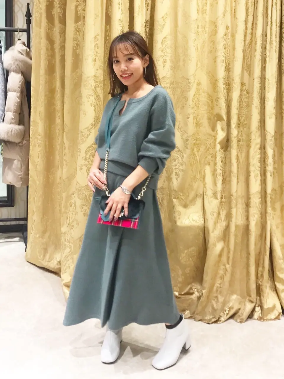 GRACE CONTINENTAL 松﨑　咲良 コーディネート画像