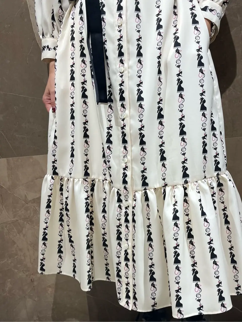 GRACE CONTINENTAL 穐山　香織 コーディネート画像