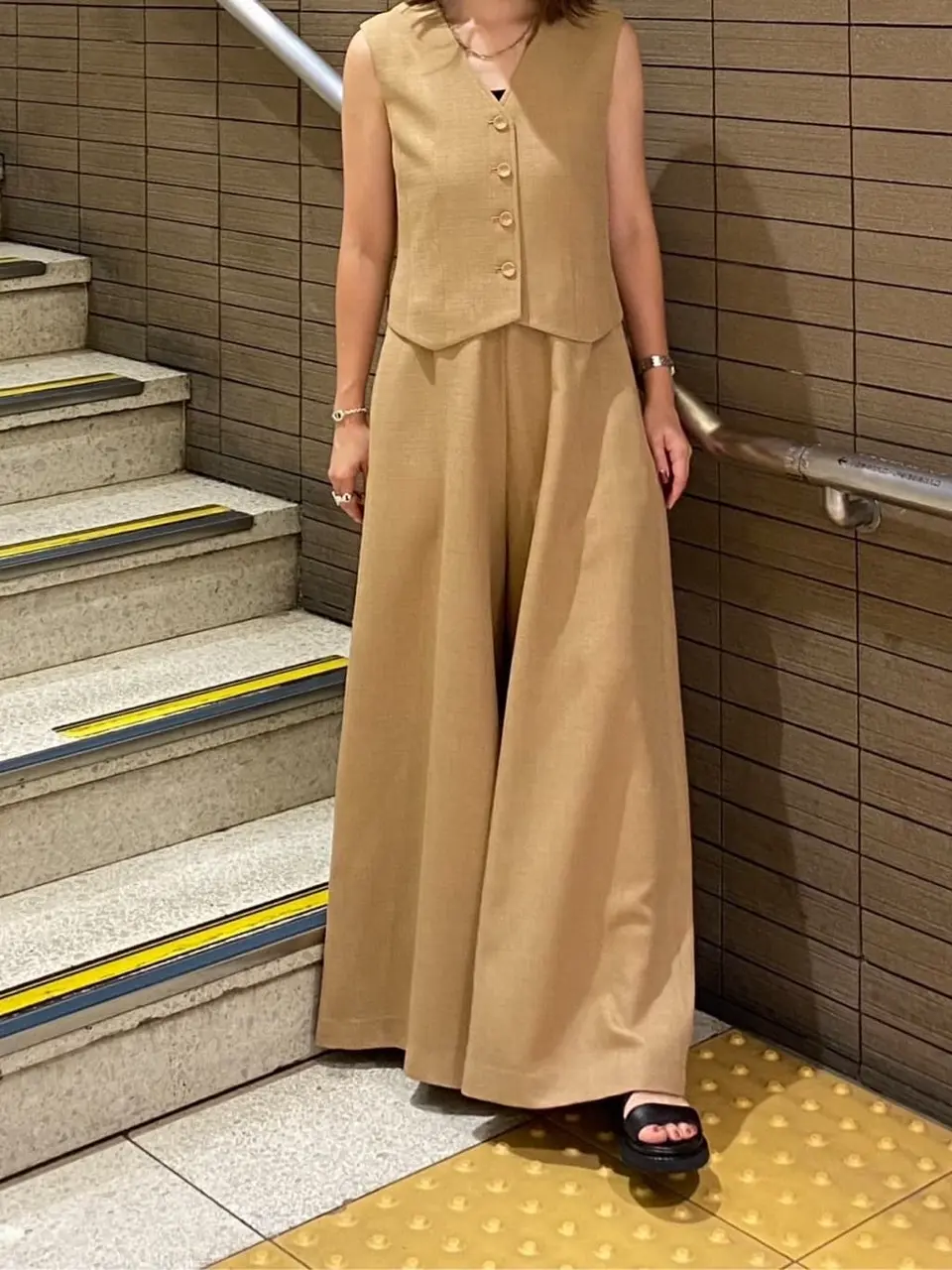 GRACE CONTINENTAL 古川温子 コーディネート画像