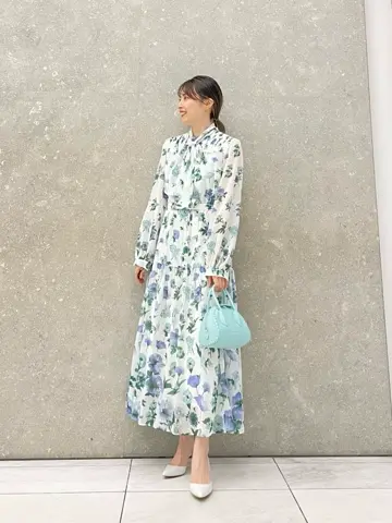 GRACE CONTINENTAL minami コーディネート画像