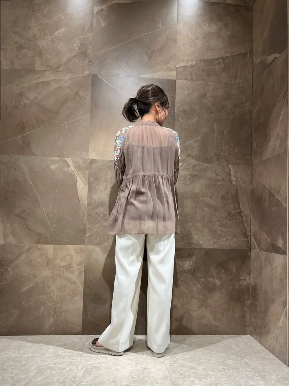 GRACE CONTINENTAL 穐山　香織 コーディネート画像