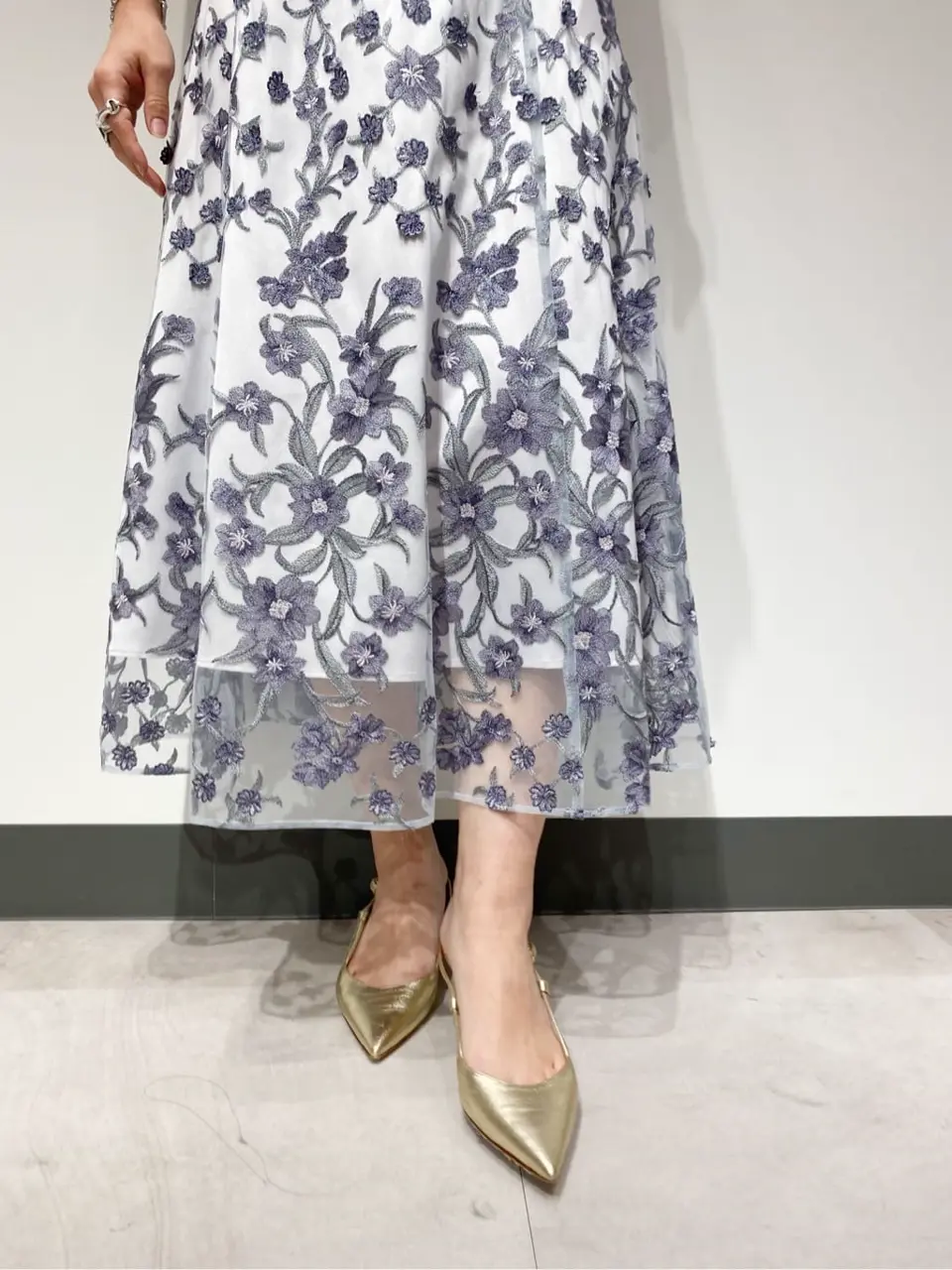 GRACE CONTINENTAL 古川温子 コーディネート画像