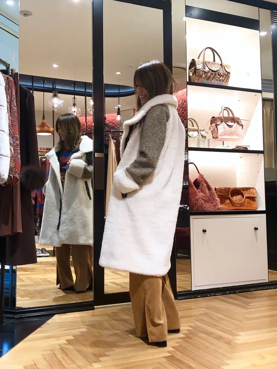 GRACE CONTINENTAL yukimi yonee コーディネート画像