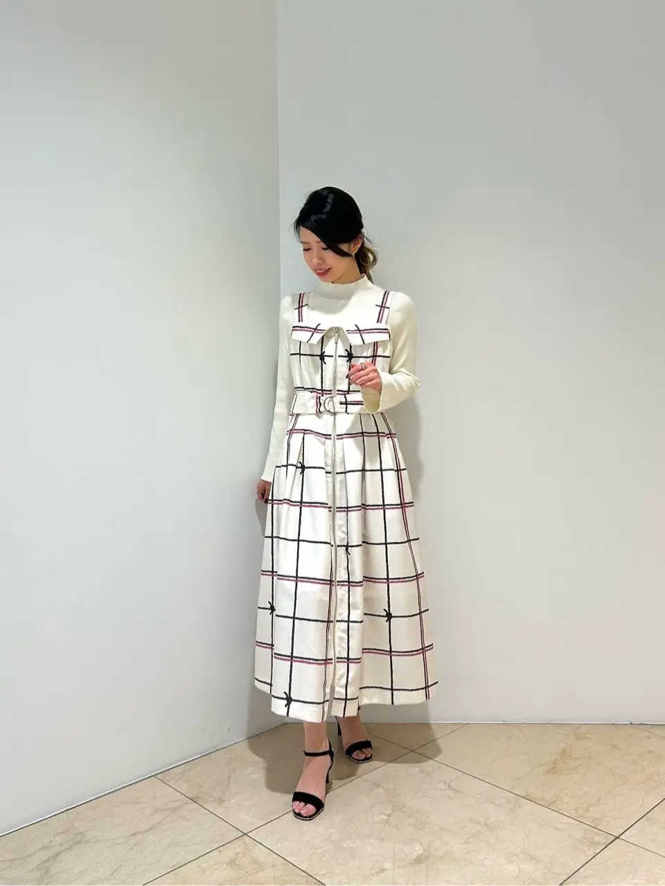 GRACE CONTINENTAL FUKUSHIMA YURIE コーディネート画像