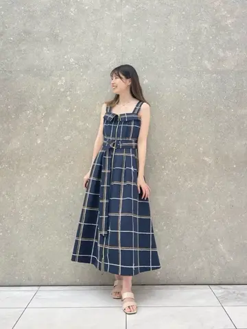 GRACE CONTINENTAL minami コーディネート画像